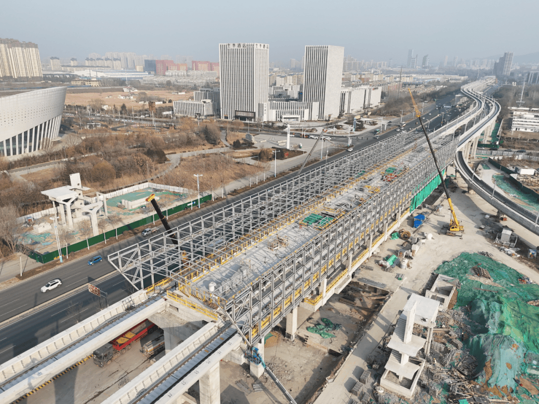 濟(jì)南地鐵項目車站主體鋼結(jié)構(gòu)及附屬土建工程順利完工